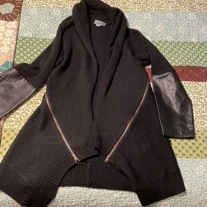 Yaira cardigan with zipper and faux leather detailing